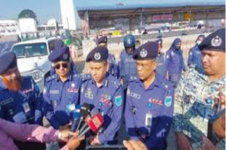 ভাঙ্গায় আইন-শৃঙ্খলা পরিস্থিতি পর্যবেক্ষণে ঢাকা রেঞ্জের ডিআইজি