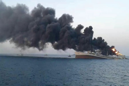 ইরান উপকূলে বাল্ক ক্যারিয়ার জাহাজে হামলায় নিরাপদ নাবিকরা